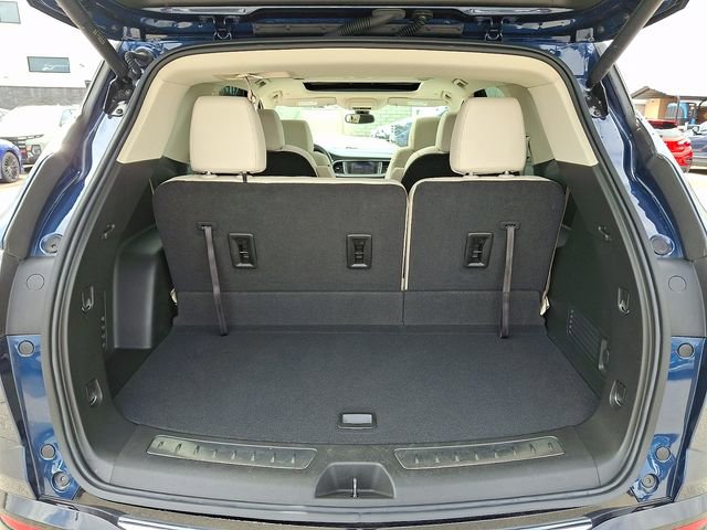Used 2023 Buick Enclave Essence w/ Experience Buick Package image 31