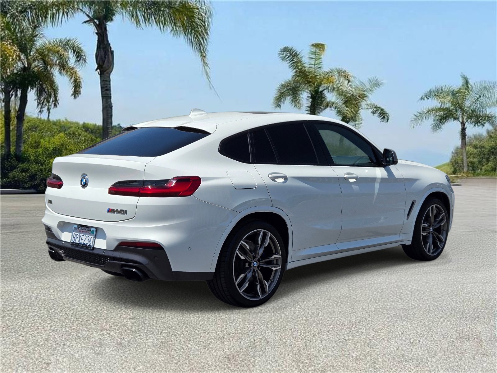 Used 2020 BMW X4 M40i w/ Executive Package AWD/4WD image 4