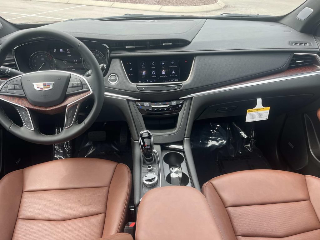 New 2026 Cadillac XT5 Premium Luxury w/ Driver Assist Package AWD/4WD image 16