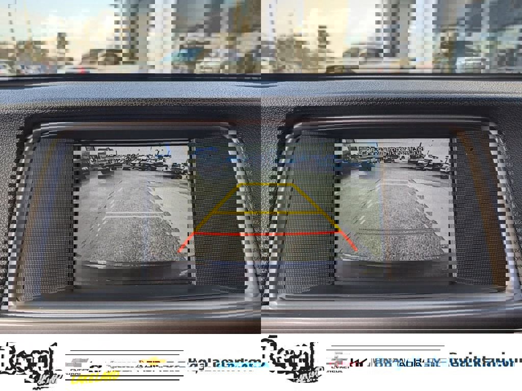 Used 2018 Kia Optima LX w/ 17" Alloy Wheels Package image 20