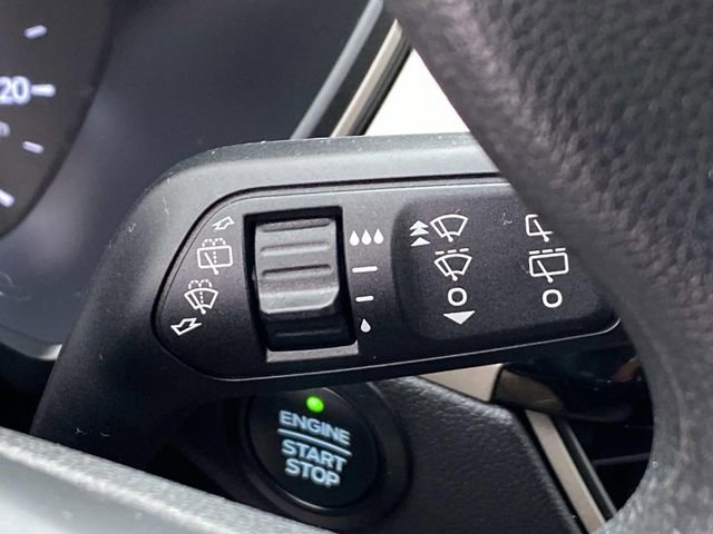 Used 2022 Ford Escape SE image 13