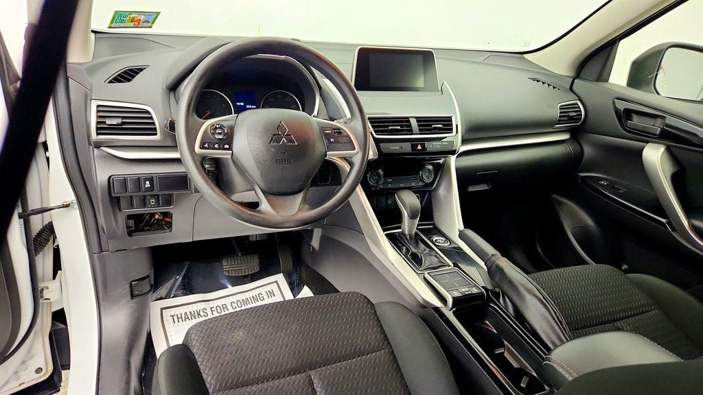 Used 2019 Mitsubishi Eclipse Cross AWD image 12