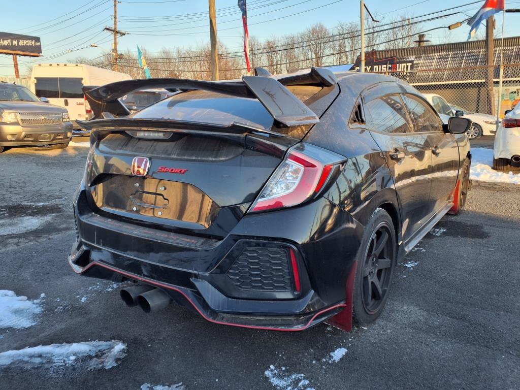 Used 2018 Honda Civic Sport image 6