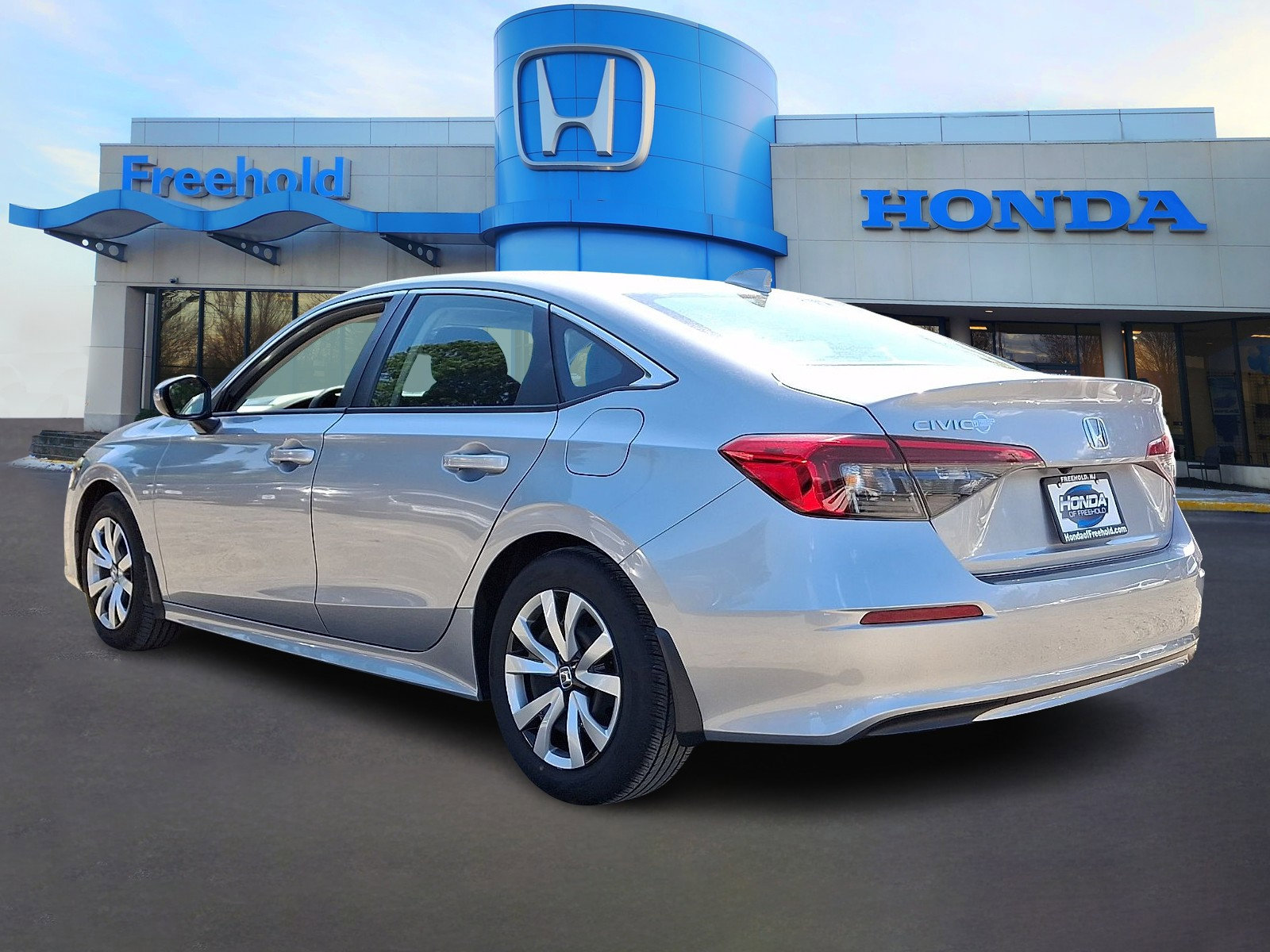 Used 2023 Honda Civic LX image 5