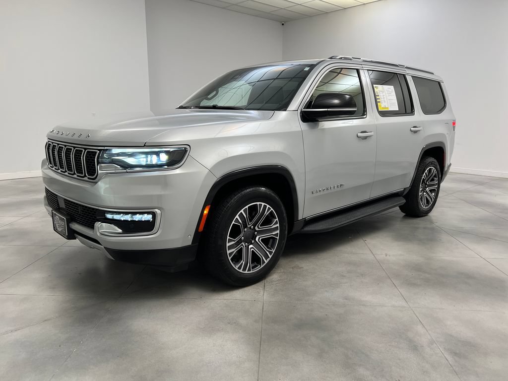 Used 2024 Jeep Wagoneer Series II w/ Flexible Seating Group AWD/4WD image 4