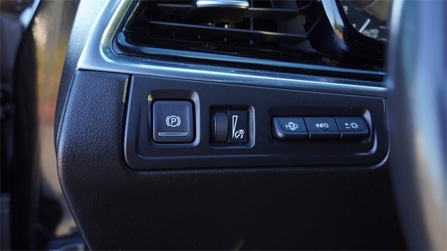 Used 2020 Cadillac XT6 Premium Luxury image 23