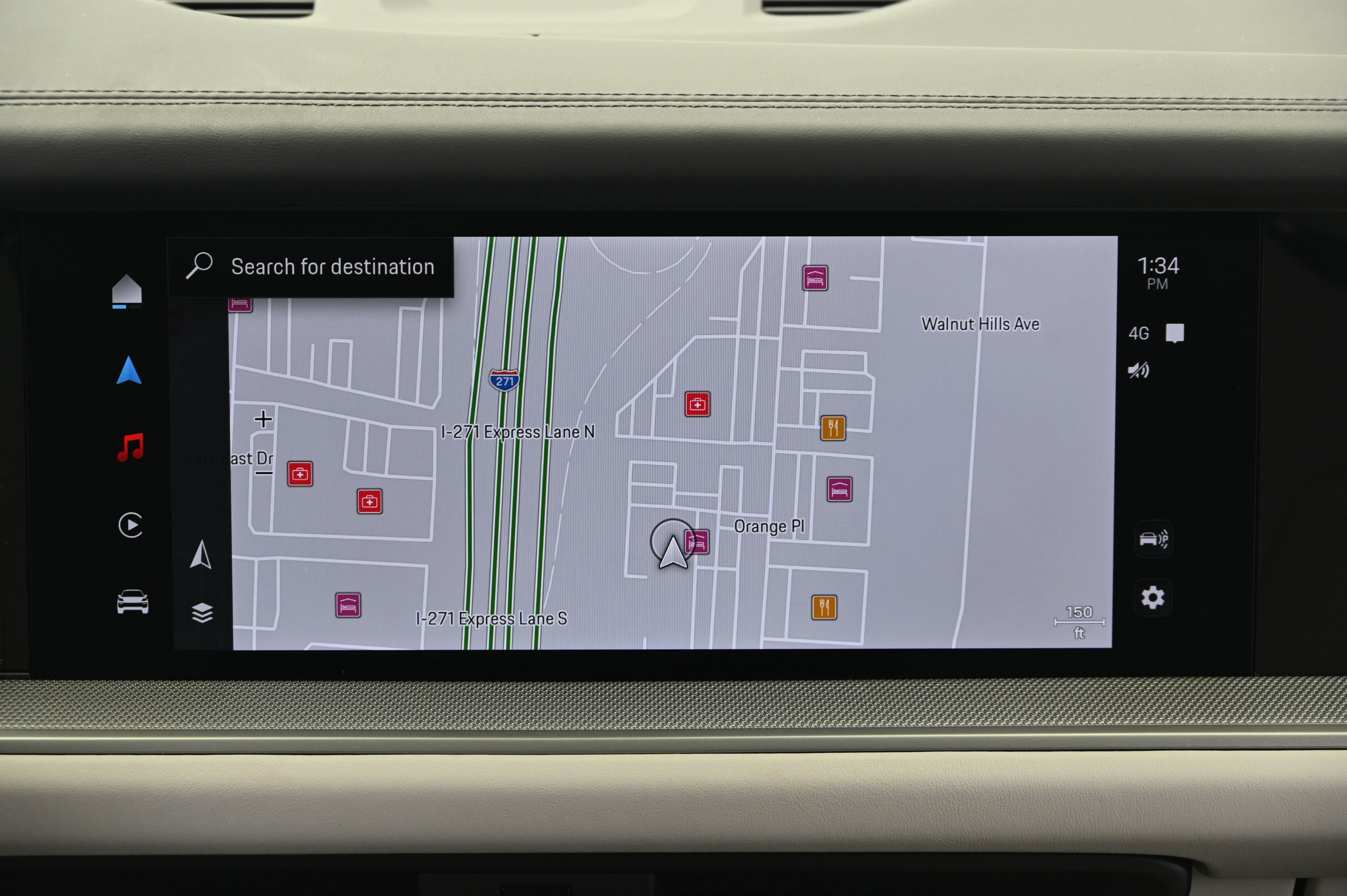 Used 2025 Porsche Cayenne image 32