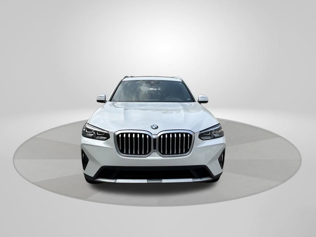 Used 2024 BMW X3 sDrive30i RWD image 2