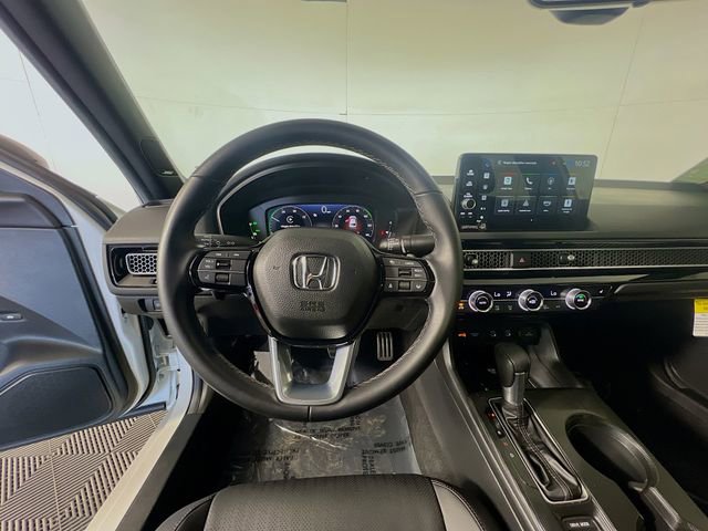 Used 2025 Honda Civic Sport image 14