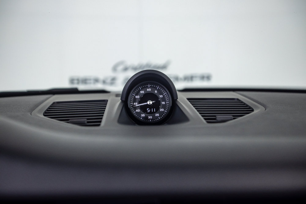 Used 2025 Porsche 911 Carrera RWD image 16