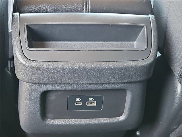 Certified 2025 Nissan Pathfinder S FWD image 21