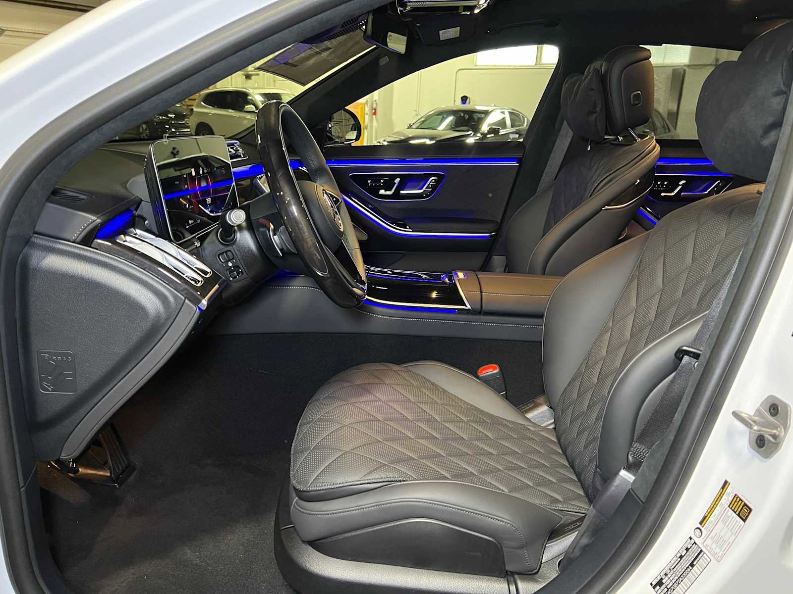 New 2025 Mercedes-Benz S 580 4MATIC Sedan image 27