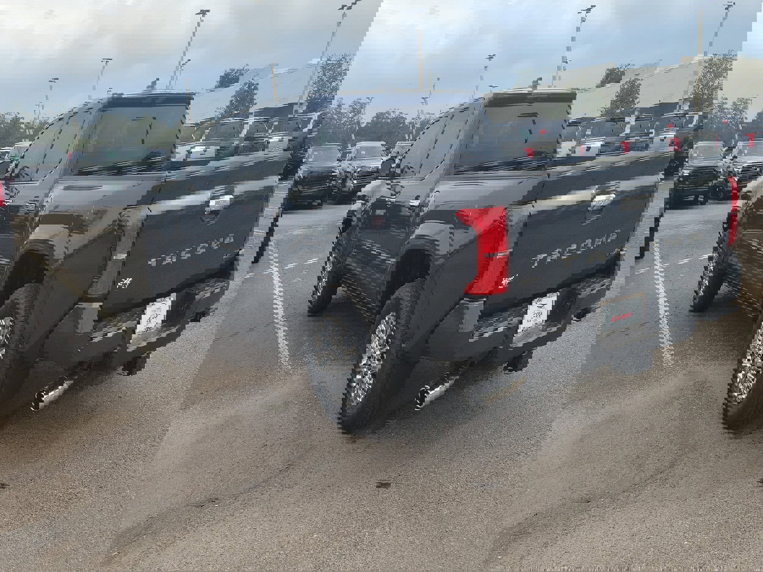 New 2025 Toyota Tacoma Limited image 4