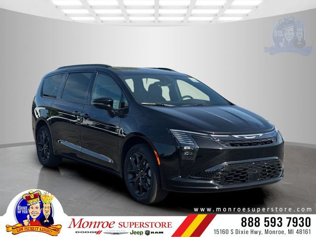 New 2027 Chrysler Pacifica Limited AWD/4WD image 1