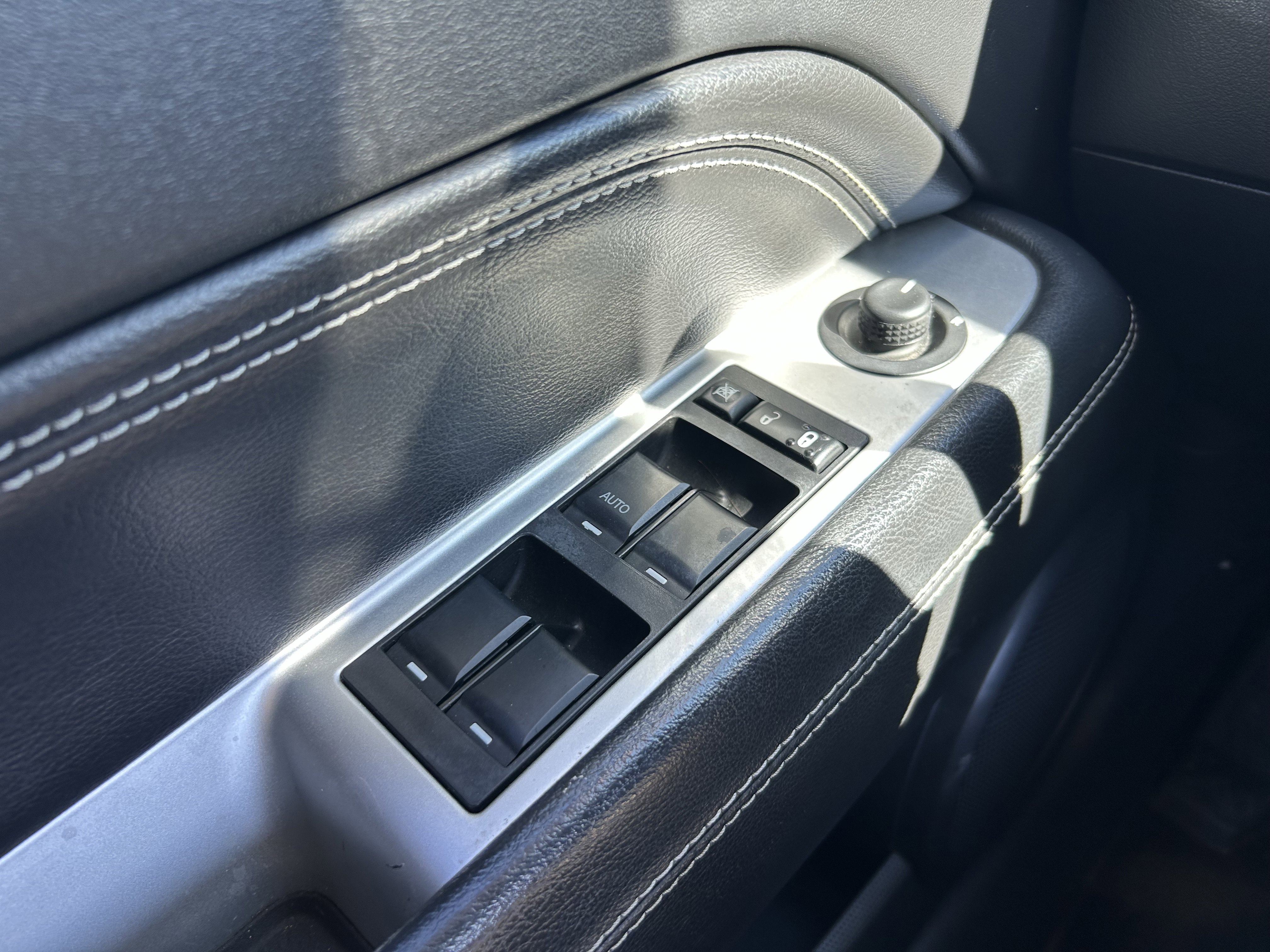 Used 2015 Jeep Compass High Altitude image 16