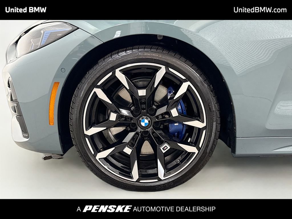 Used 2026 BMW 430i Coupe w/ M Sport Package RWD image 2