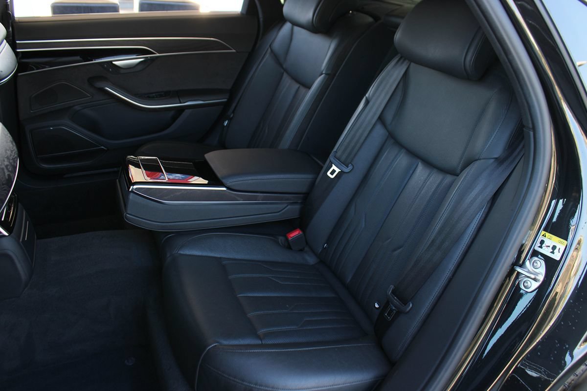Used 2020 Audi A8 L 4.0T w/ Executive Package AWD/4WD image 18