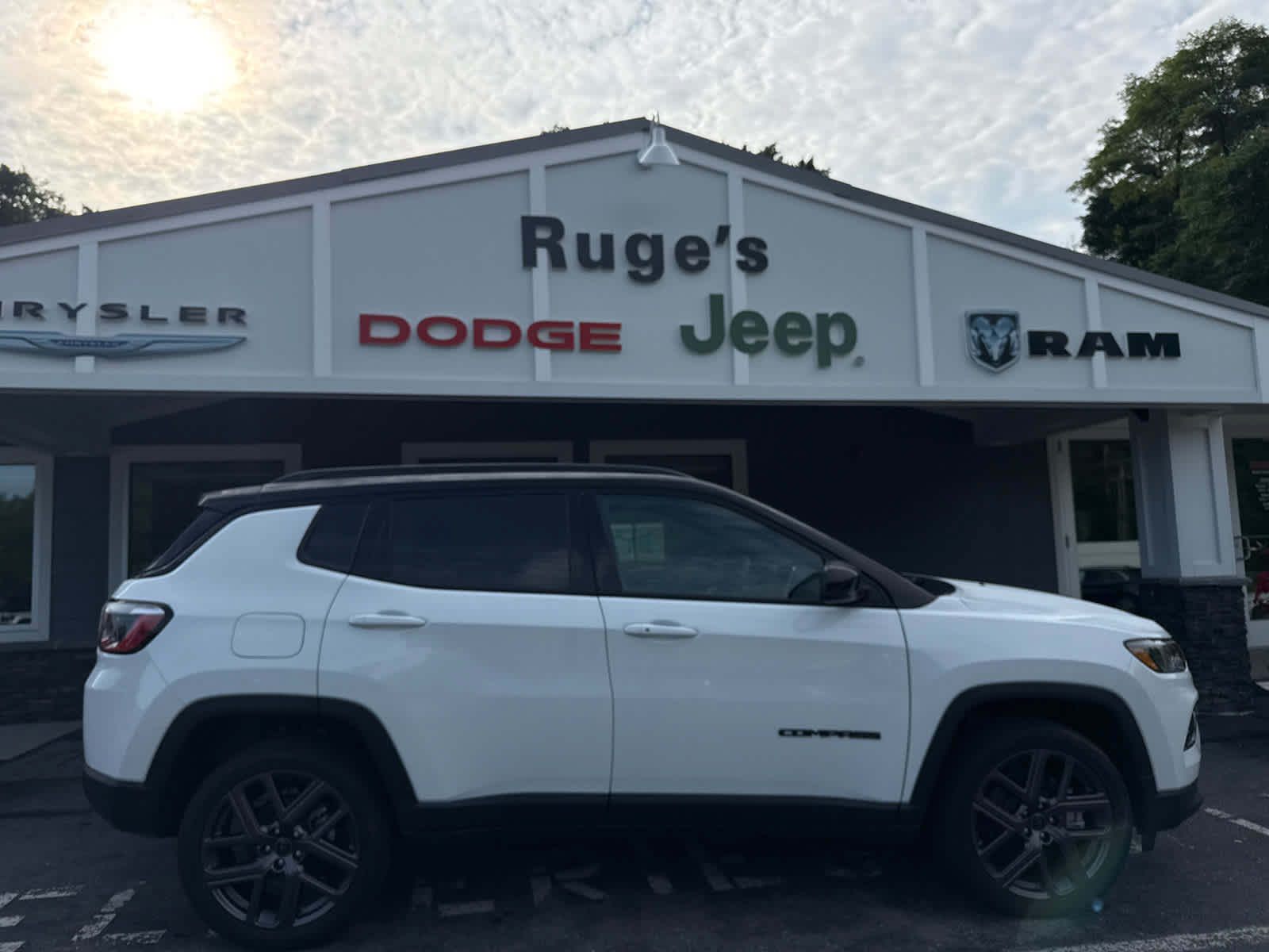 New 2026 Jeep Compass Limited AWD/4WD image 2