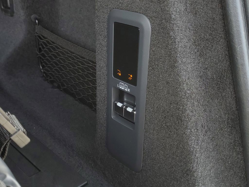 New 2026 Land Rover Range Rover Sport Dynamic SE AWD/4WD image 8