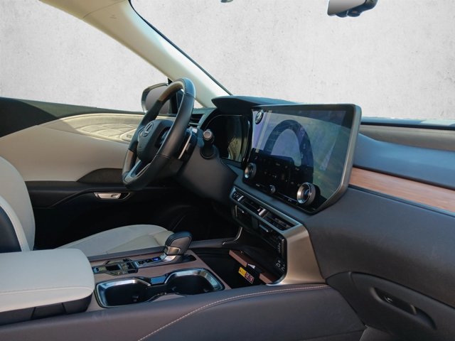 Used 2023 Lexus RX 350 FWD w/ Accessory Package (K3) image 19