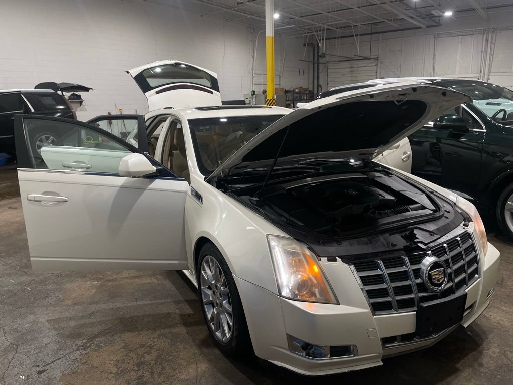 Used 2013 Cadillac CTS Premium AWD/4WD image 22
