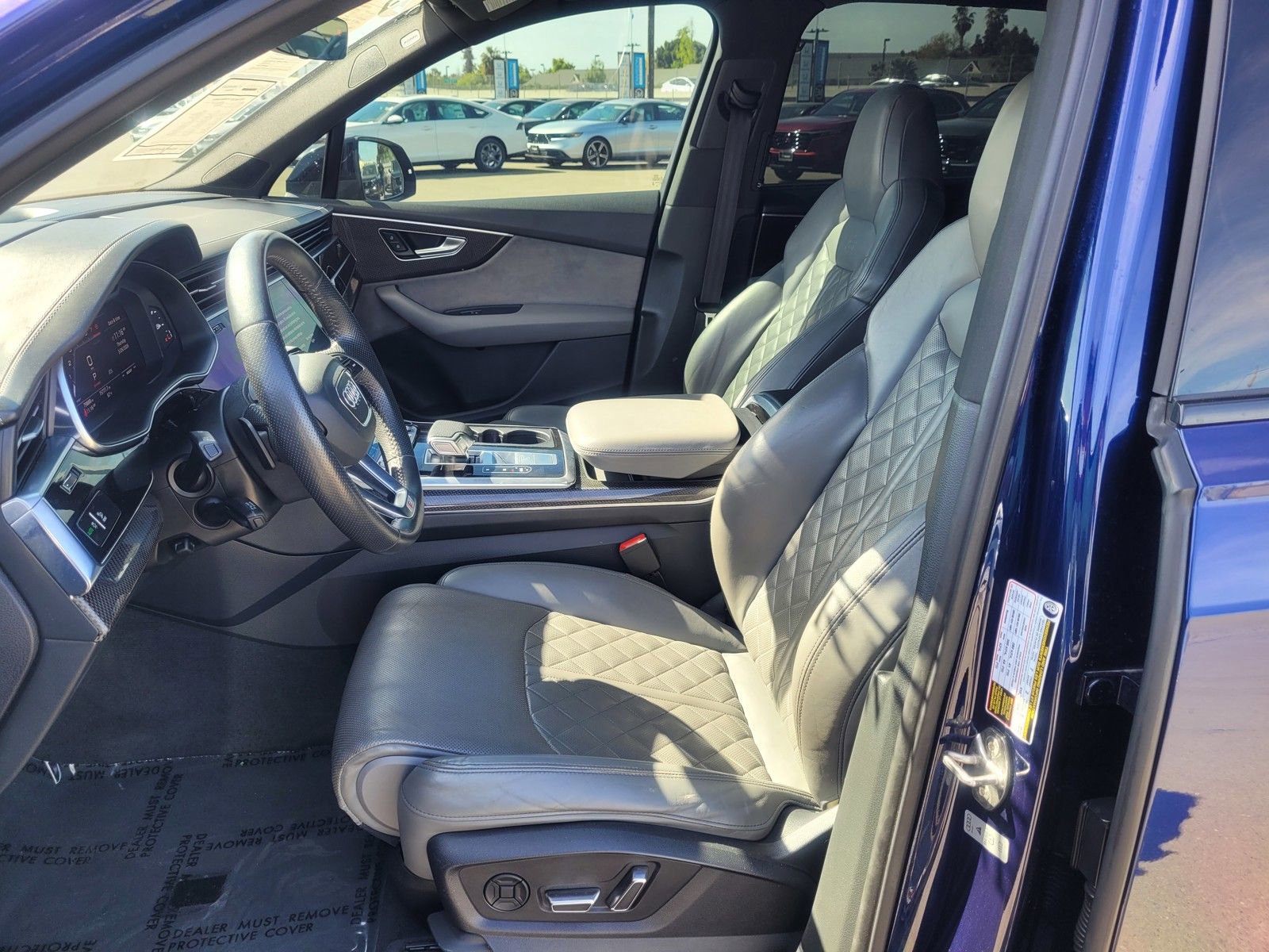 Used 2020 Audi SQ7 Prestige w/ S Sport Package image 10