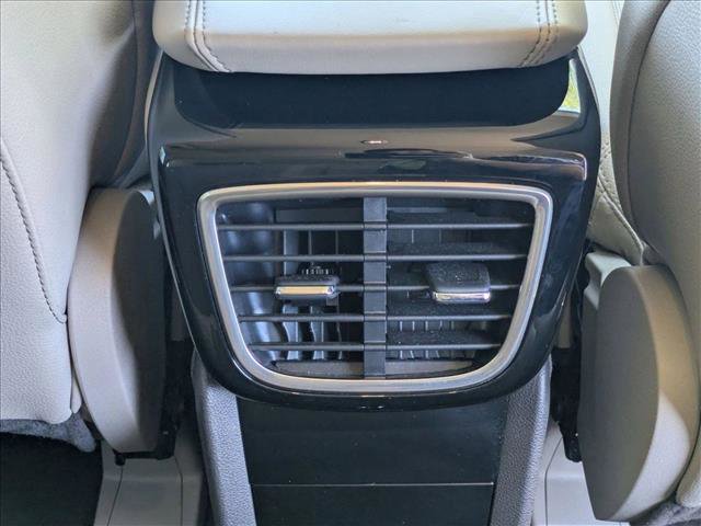 Used 2022 Lincoln Nautilus FWD w/ Premium Package image 17