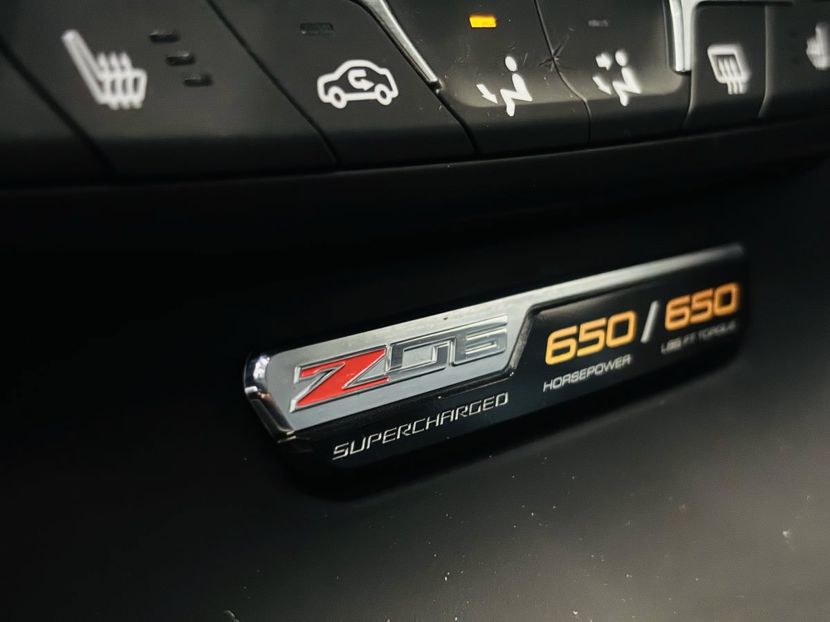 Used 2016 Chevrolet Corvette Z06 w/ 2LZ Preferred Equipment Group RWD image 47