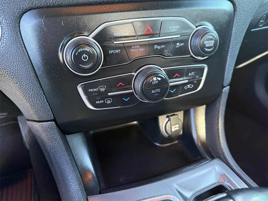 Used 2019 Dodge Charger R/T w/ Driver Confidence Group image 19