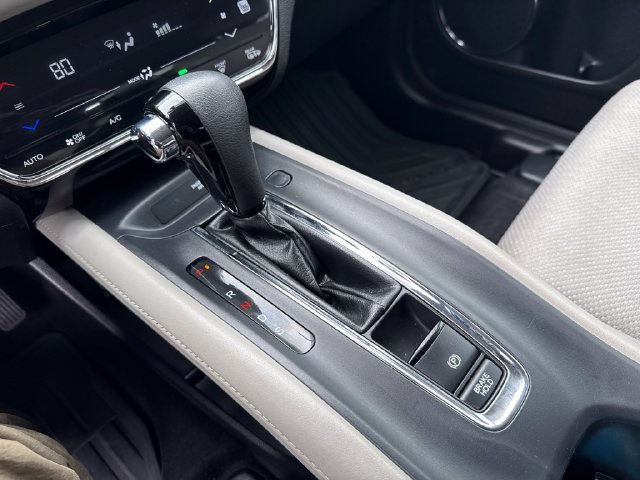 Used 2016 Honda HR-V EX image 40
