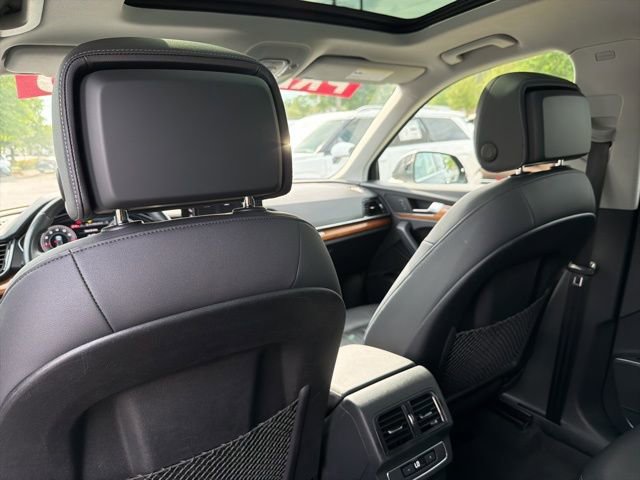 Used 2022 Audi Q5 2.0T Premium Plus image 30