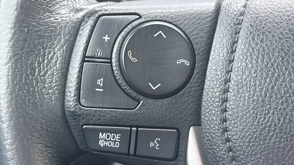 Used 2017 Toyota Corolla SE FWD image 31