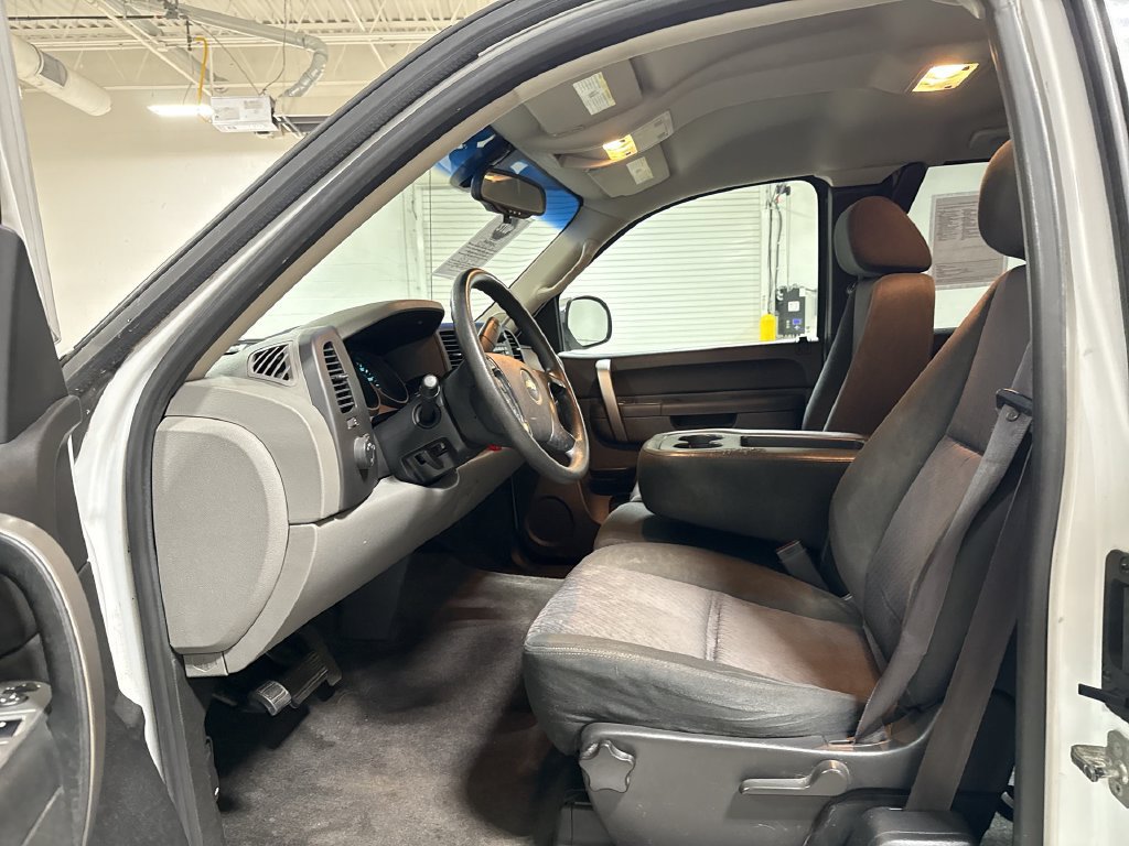 Used 2012 Chevrolet Silverado 1500 LS RWD image 18