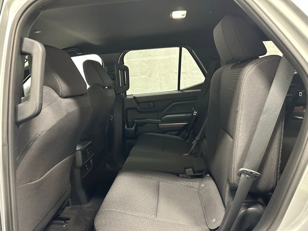 Used 2025 Toyota 4Runner SR5 image 44