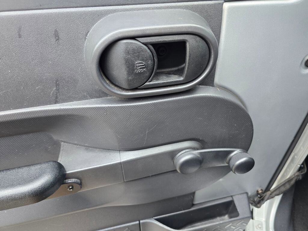 Used 2008 Jeep Wrangler X image 21