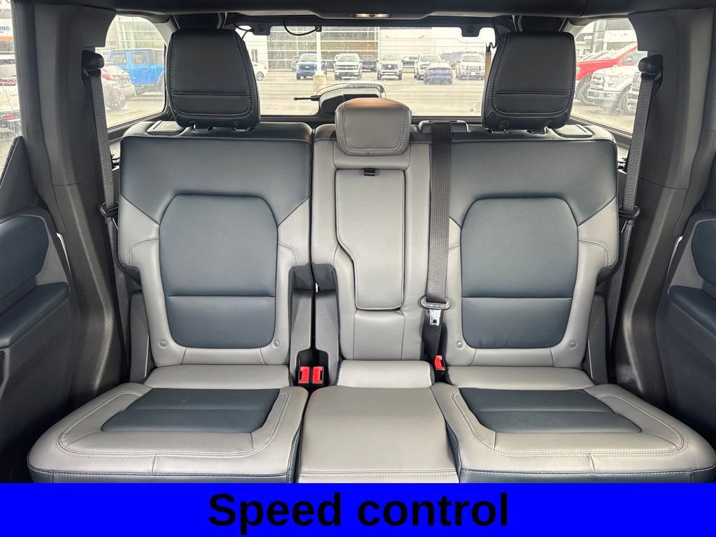 Used 2024 Ford Bronco Outer Banks image 14