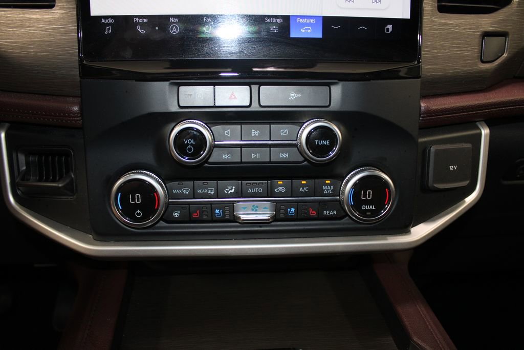 Used 2024 Ford Expedition Limited image 56