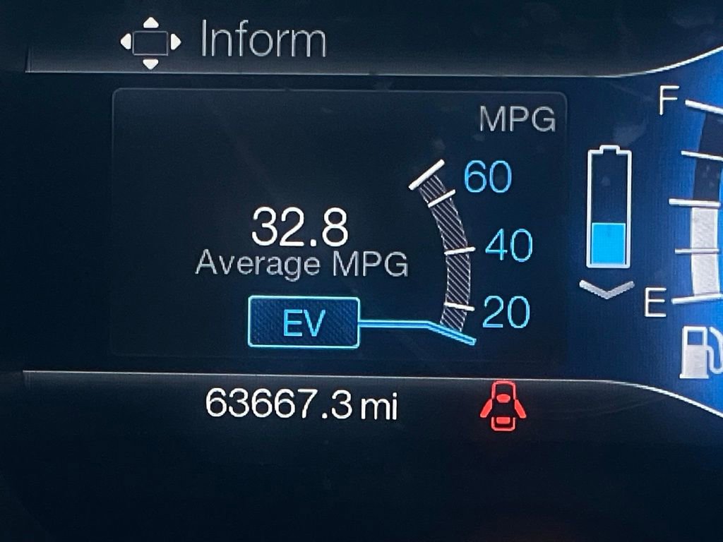 Used 2014 Ford C-MAX SE image 39