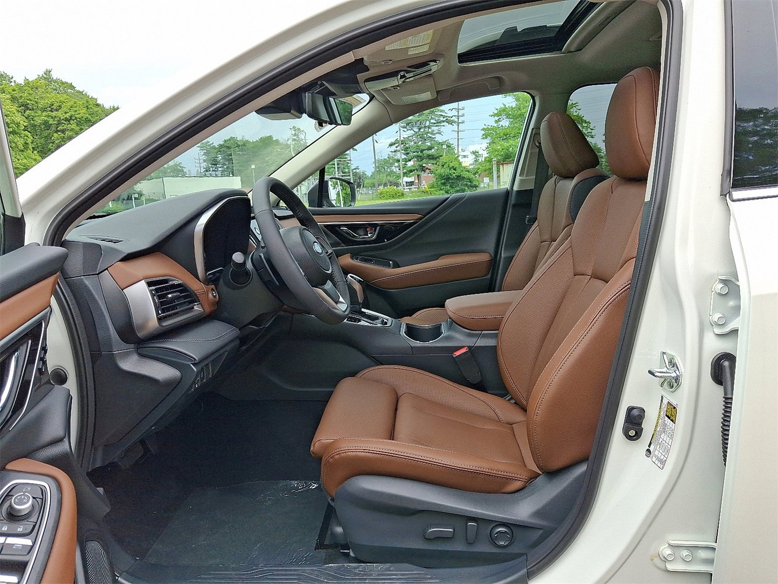 New 2025 Subaru Outback Touring XT image 8