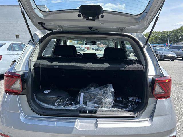 New 2026 Hyundai Venue SEL FWD image 4