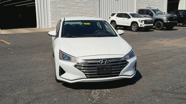 Used 2019 Hyundai Elantra SE w/ Cargo Package image 3