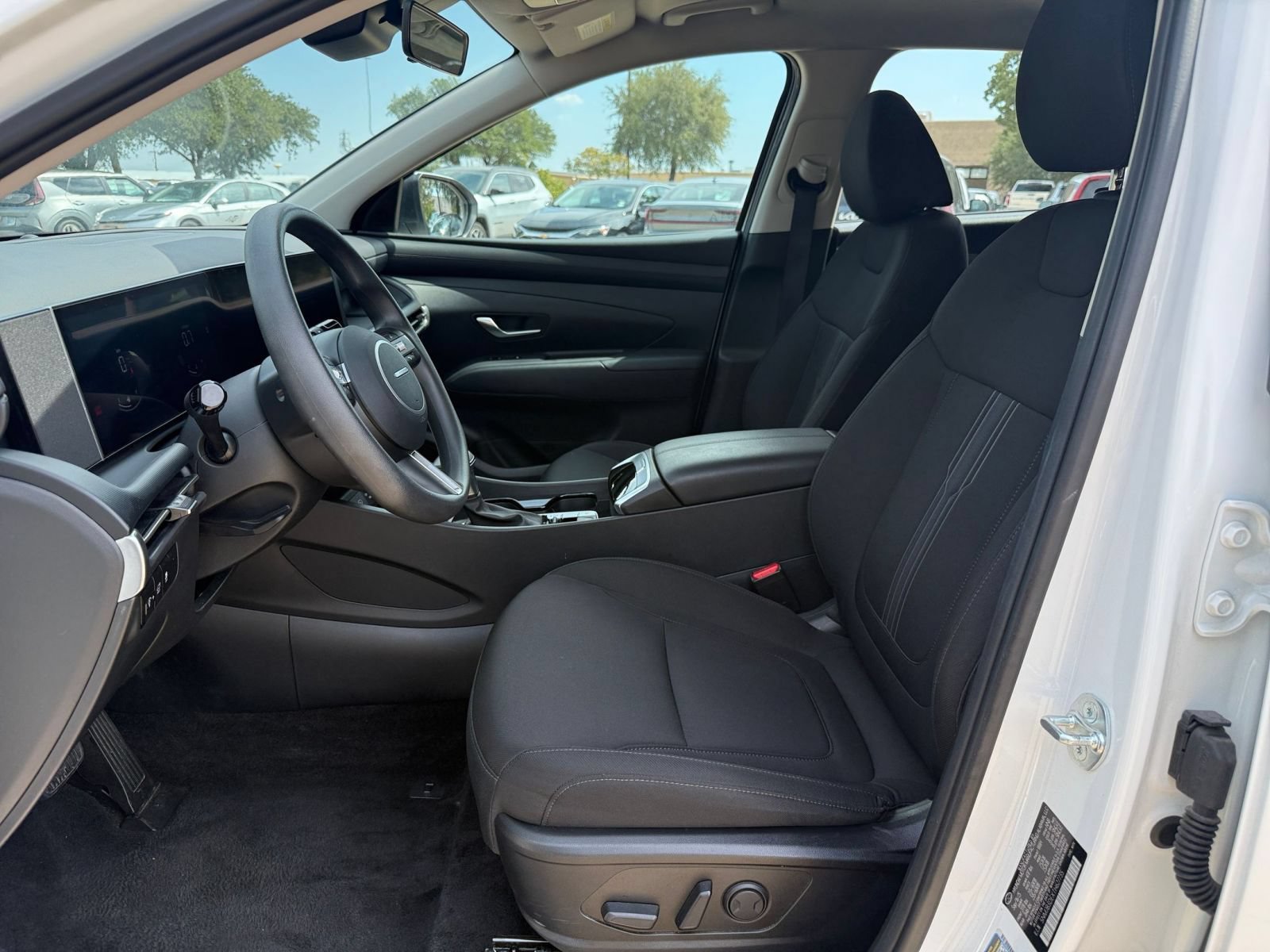 Used 2026 Hyundai Tucson SEL Plus FWD image 29