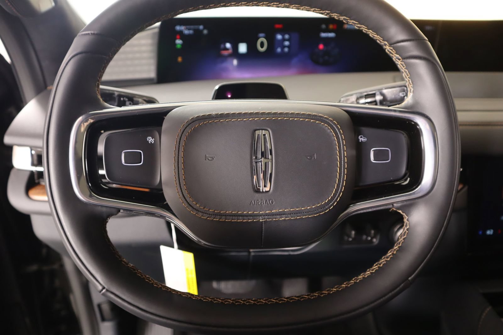 New 2026 Lincoln Navigator Black Label AWD/4WD image 3