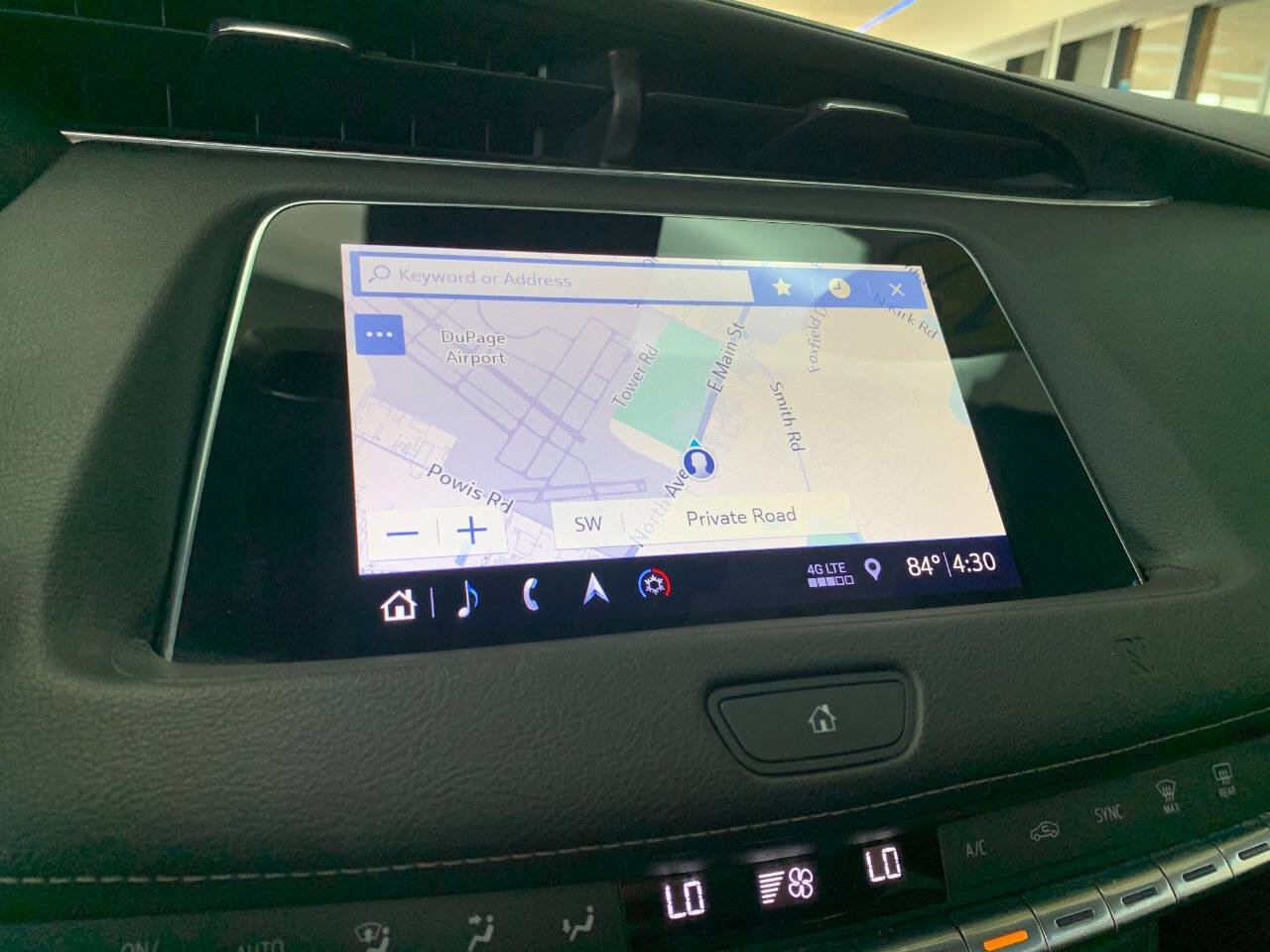 Used 2019 Cadillac XT4 Premium Luxury w/ Technology Package image 18