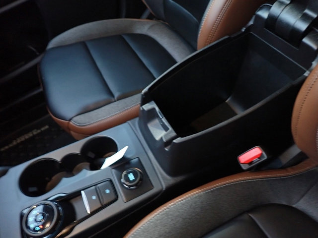 Used 2024 Ford Bronco Sport Outer Banks image 28