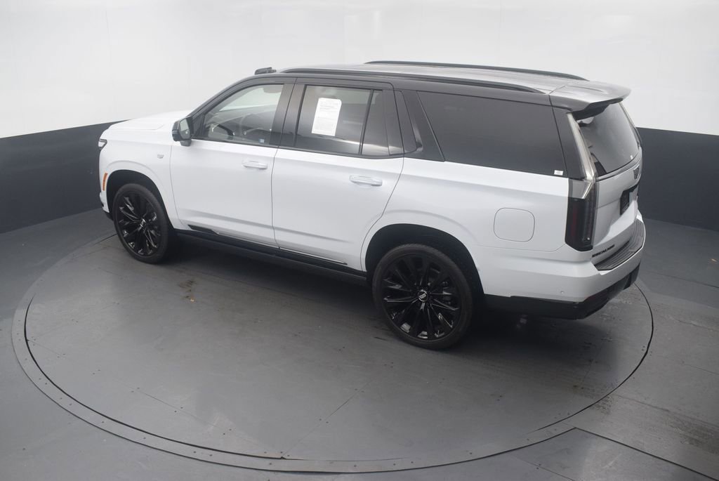 Certified 2026 Cadillac Escalade Platinum Sport w/ LPO, ONYX Package image 44