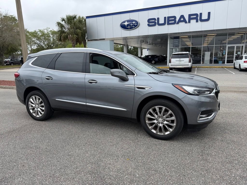 Used 2020 Buick Enclave Essence FWD video 1