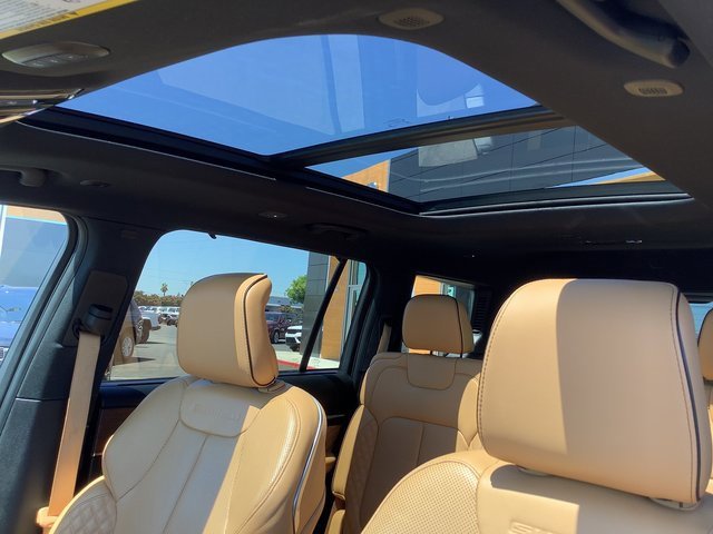 Used 2022 Jeep Grand Cherokee L Summit w/ Advanced Protech Group IV image 22