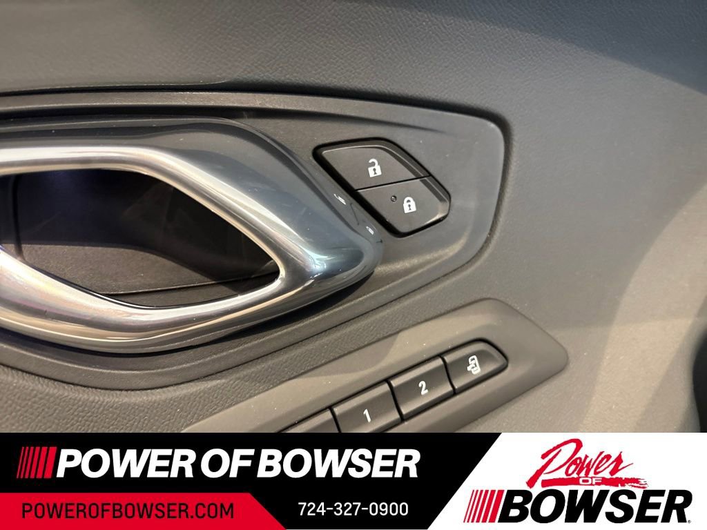 Used 2017 Chevrolet Camaro SS w/ 50th Anniversary Edition image 12