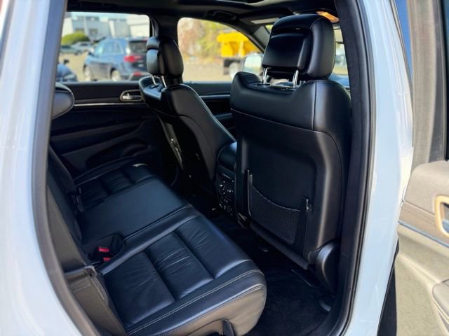 Used 2015 Jeep Grand Cherokee Limited w/ Trailer Tow Group IV image 10